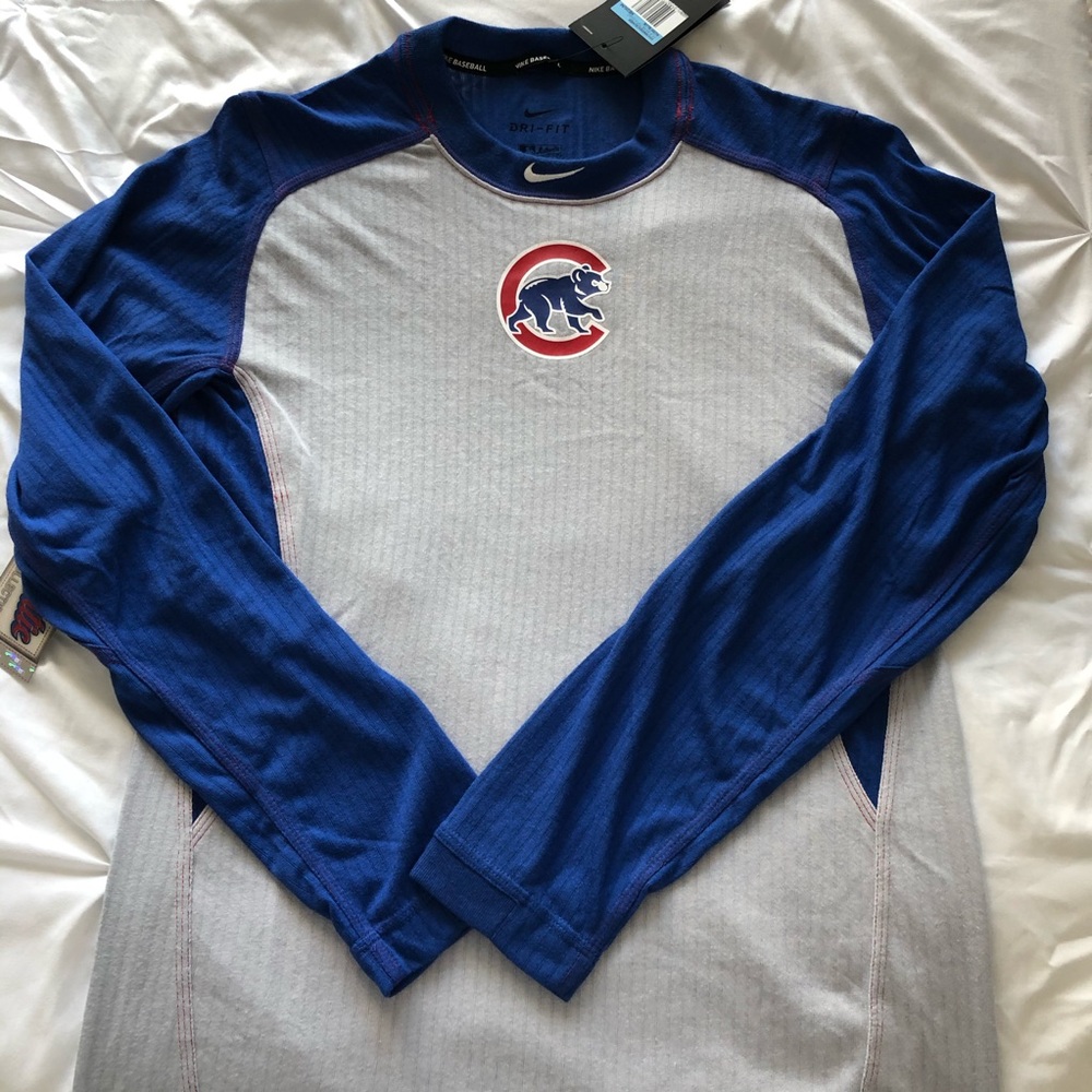 Brand new with tags Cubs long sleeve shirt